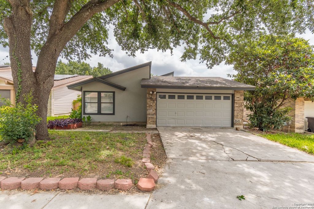 Photo of 11826 Greenwood Village Drive, San Antonio, TX 78249 (MLS # 1921709)