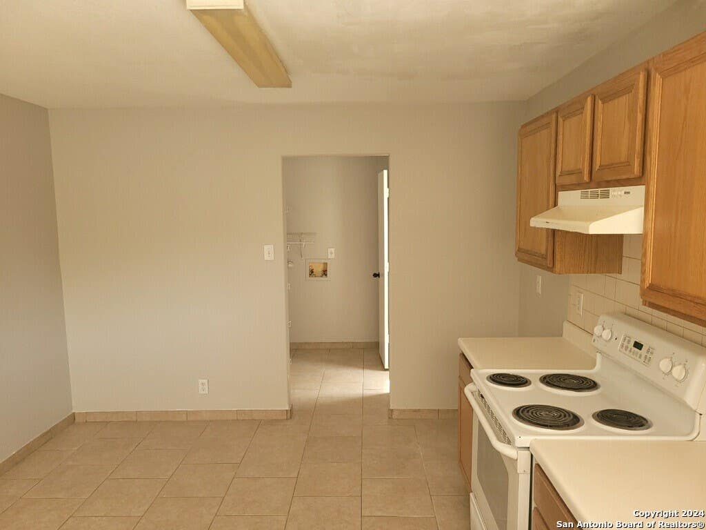 Photo of 9314 LAURENS CT, San Antonio, TX 78250 (MLS # 1973250)
