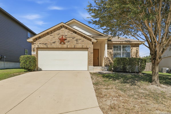 11507 N PEAK, SAN ANTONIO, TX 78245 - Image 98c7d8f7cbce3d6fa2c546f382398f4f/1735421463