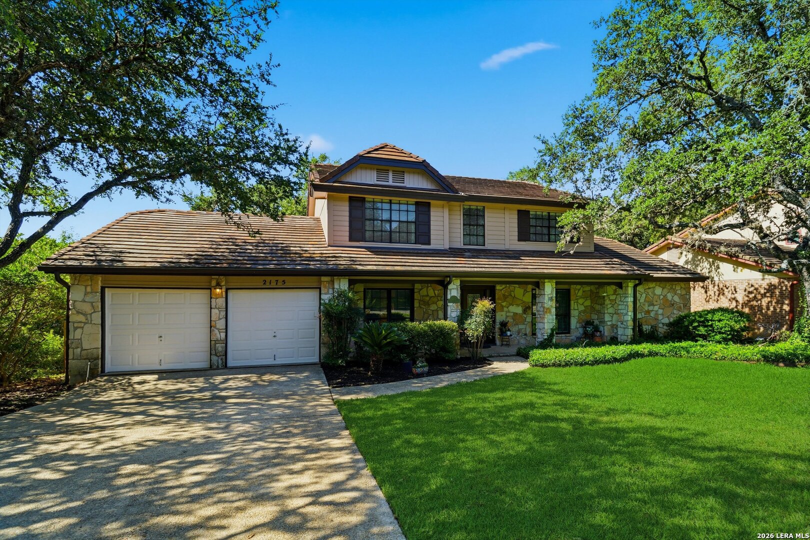 2175 Encino Loop