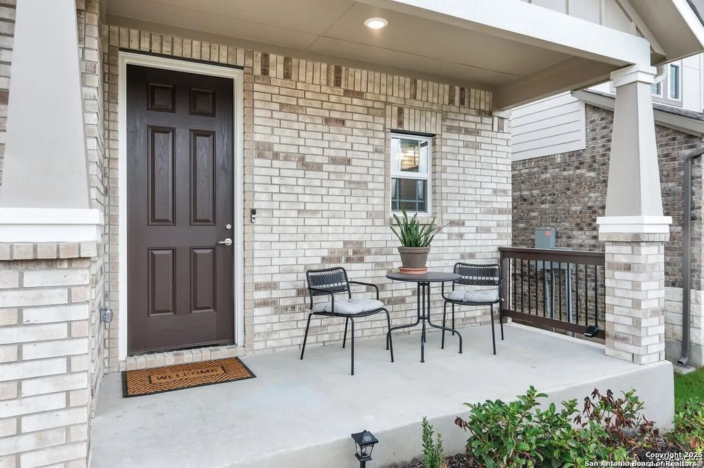 Photo of 1744 Kneupper Farm, New Braunfels, TX 78132 (MLS # 1918260)
