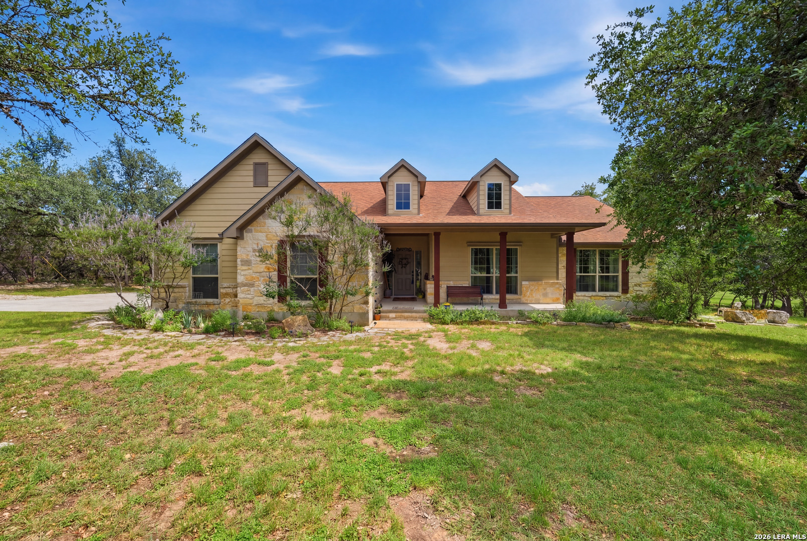 1095 LIMERICK LN