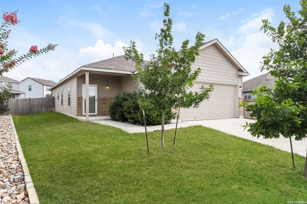 Photo of 10906 AIRMEN DR, Converse, TX 78109 (MLS # 1992007)