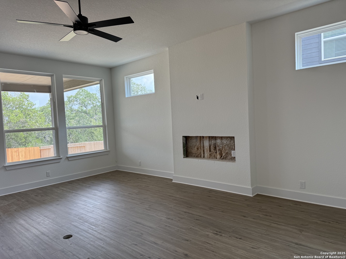 411 Glenwood Ranch