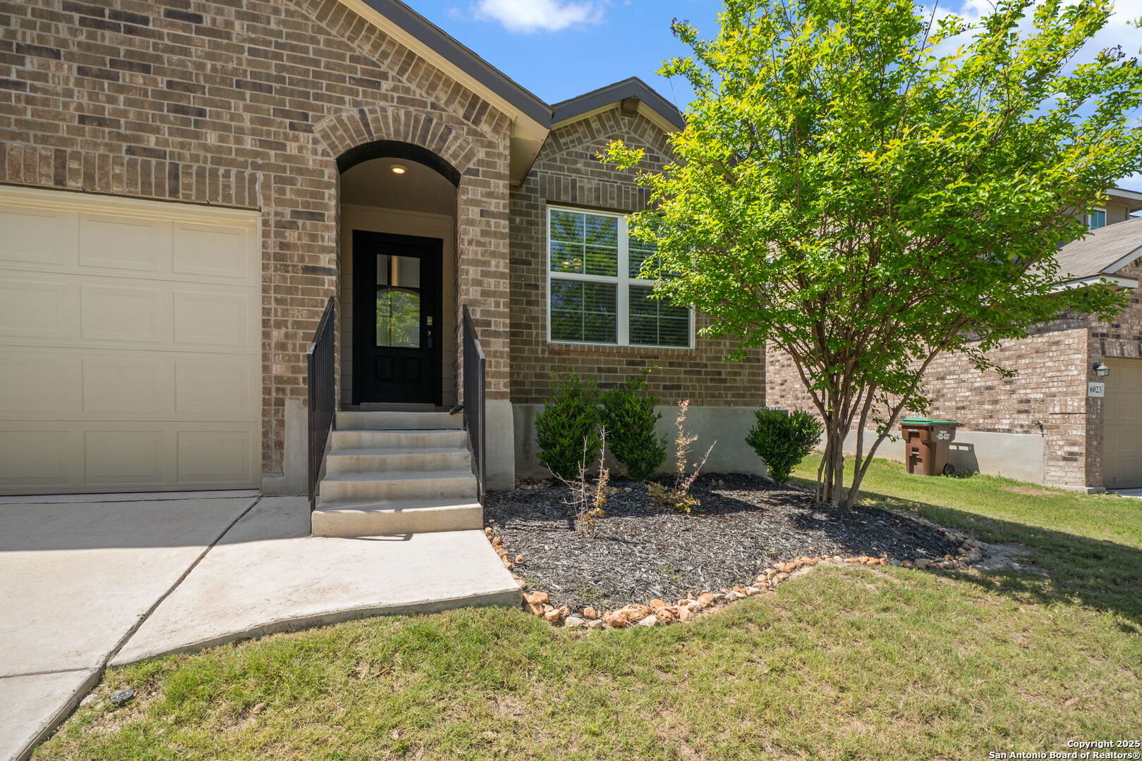 6019 Palmetto Way