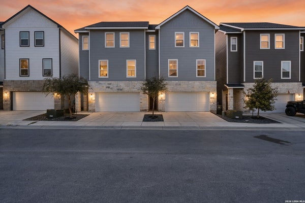 21419 SIR WALTER LN, SAN ANTONIO, TX 78256 - Image 991a84e3a3f07bb2f4a2d9e6ce9eaacc/3721723568