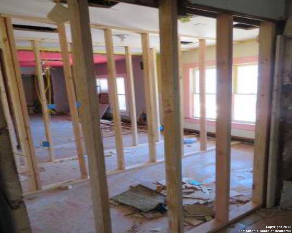 Photo of 157 Halliday, San Antonio, TX 78210 (MLS # 1925086)