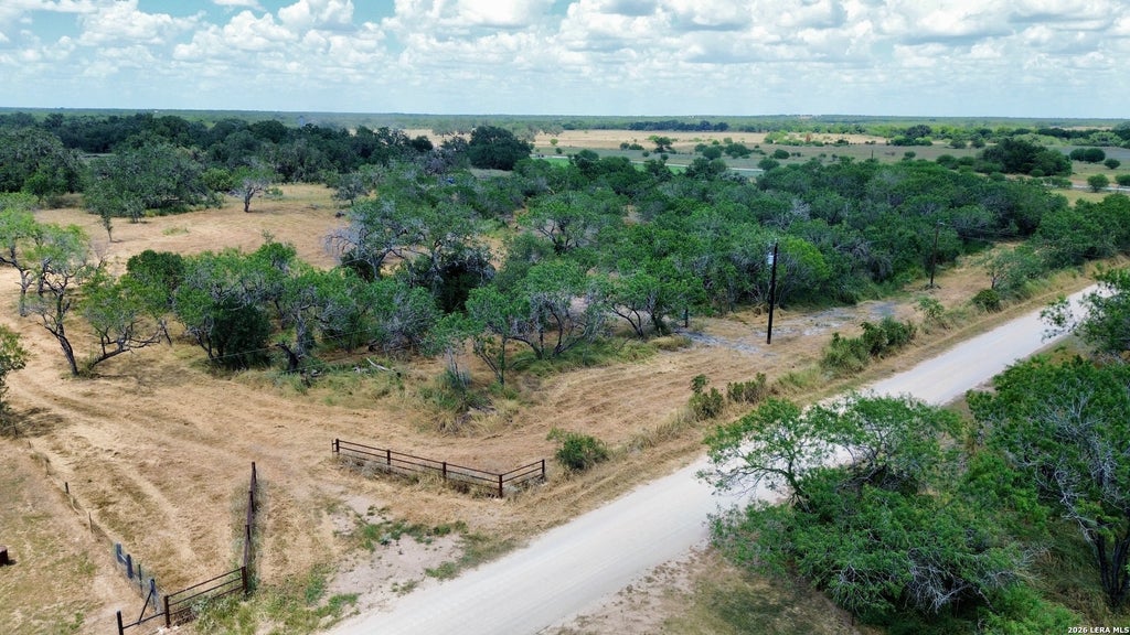 Photo of 118 Pr Dax Ln, Pleasanton, TX 78064 (MLS # 2007185)