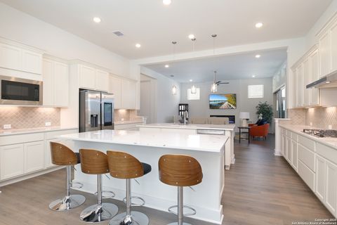 Photo of 524 Cotorra Springs, Cibolo, TX 78108 (MLS # 1961675)