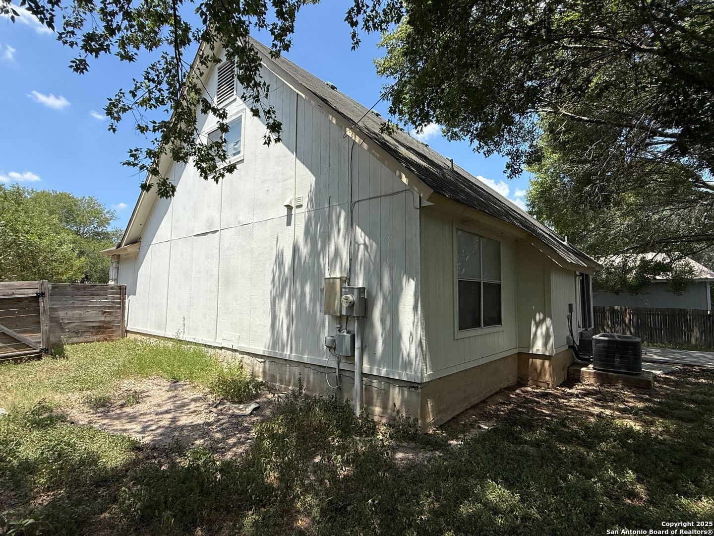 4547 Stradford