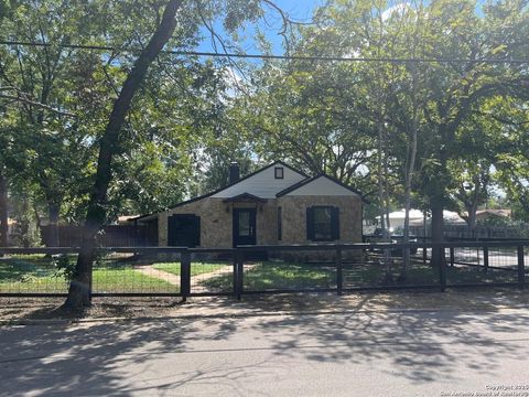 520 Frost San Antonio TX 78201