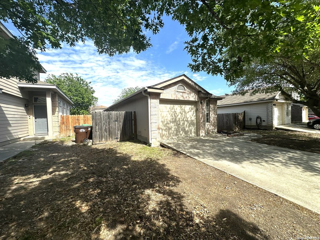 Photo of 4014 SPARROW LK, San Antonio, TX 78244 (MLS # 1959108)