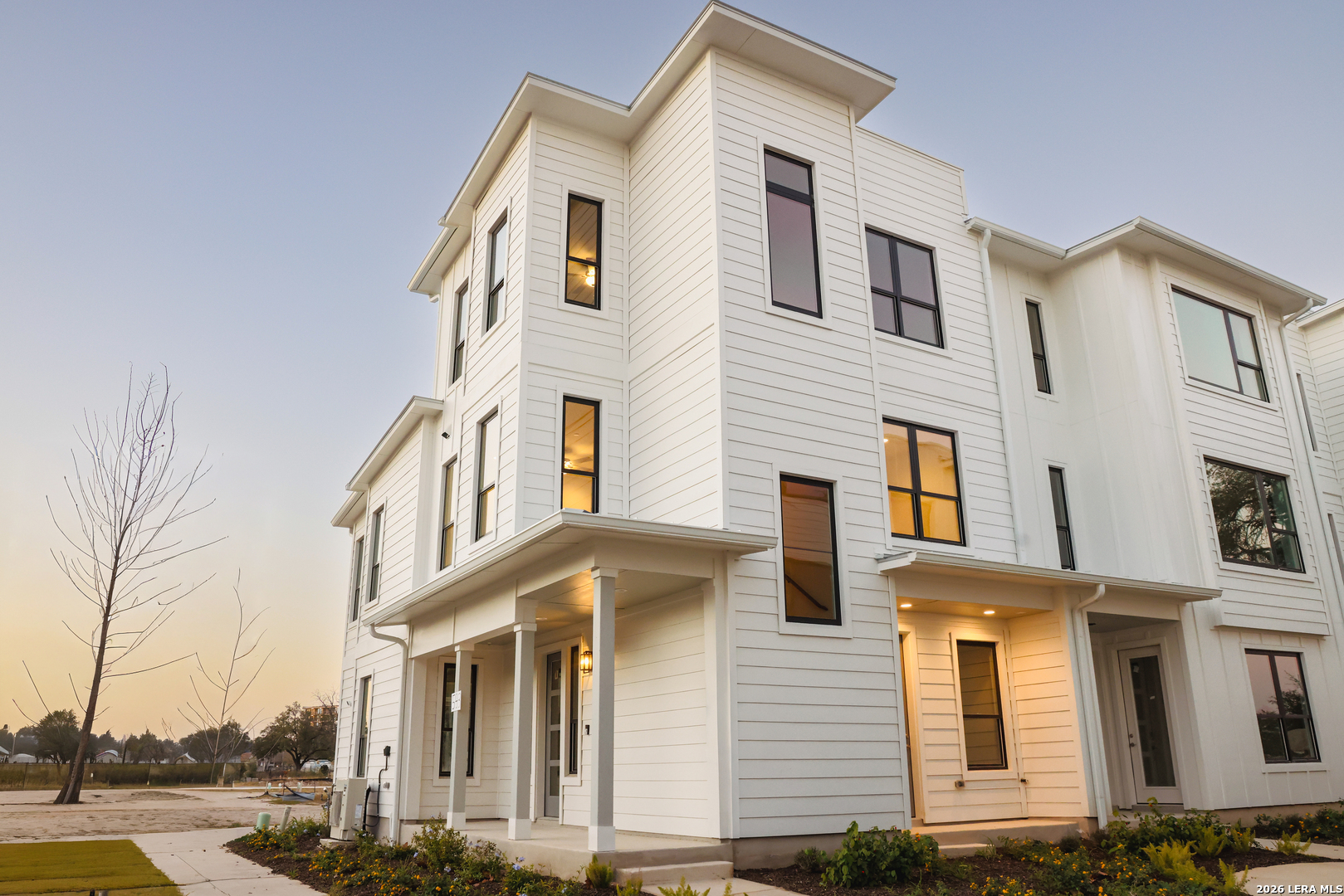 543 McMonigal Place BLDG. 1