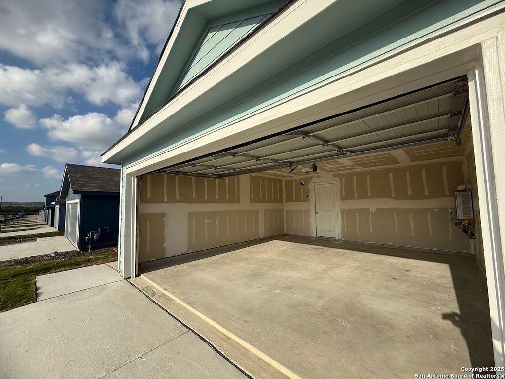 Photo of 224 Ottawa Way, New Braunfels, TX 78130 (MLS # 1928453)