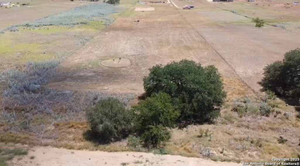 Photo of 3144 Fm 1922, Floresville, TX 78114 (MLS # 1892029)