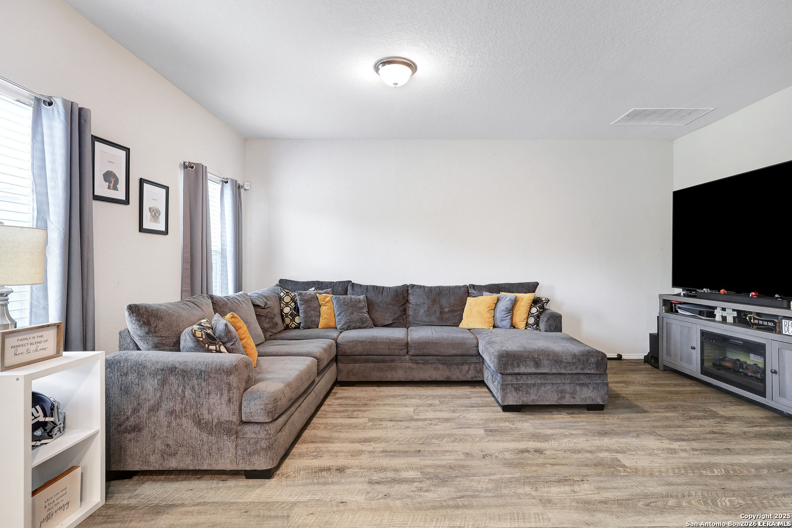 10514 LETUS OAK