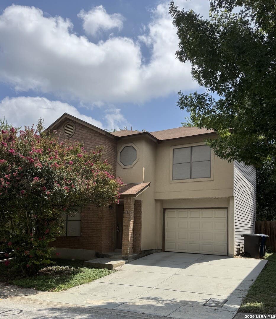 Photo of 18 TORREYS POST, San Antonio, TX 78240 (MLS # 2007139)