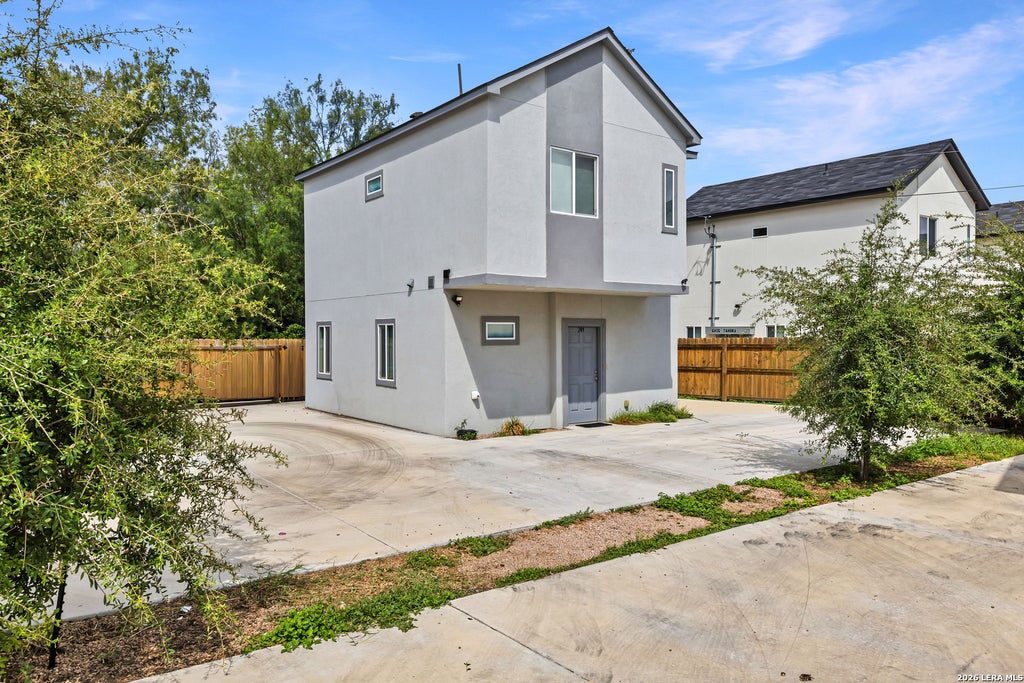Photo of 6407 MARCUM DR, San Antonio, TX 78227 (MLS # 2016701)