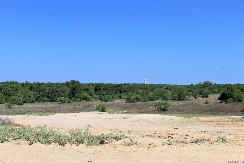 Photo of 11913 W Fm 476, Somerset, TX 78069 (MLS # 1935567)