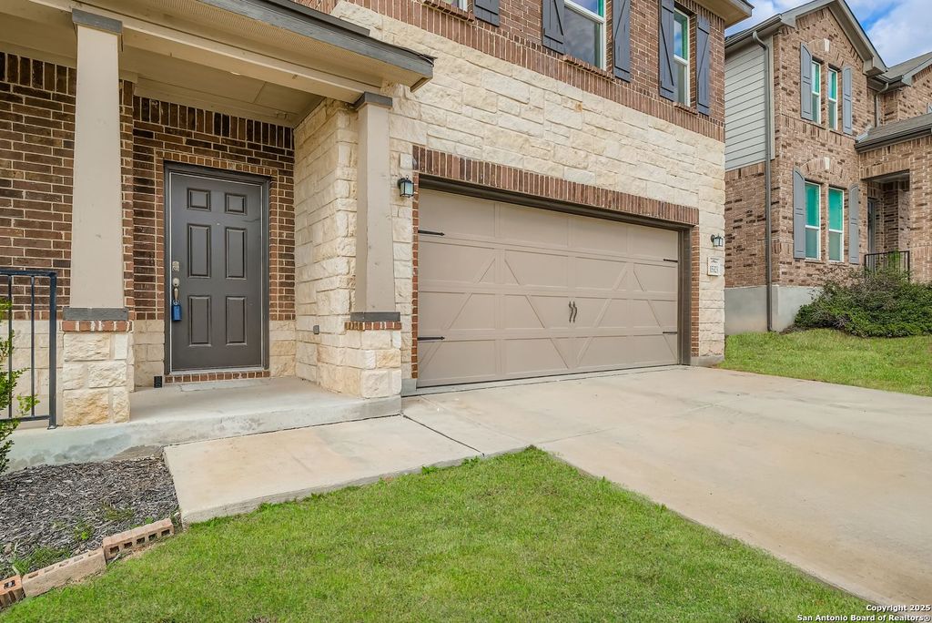 Photo of 15323 Danae Bend, San Antonio, TX 78245 (MLS # 1937443)