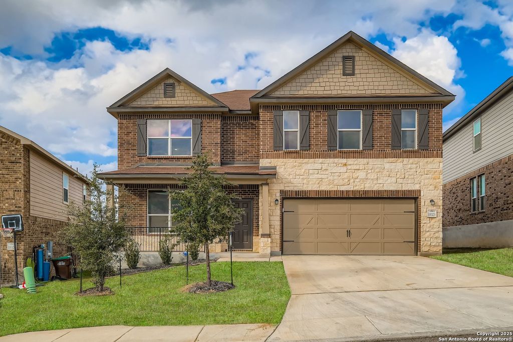 Photo of 15323 Danae Bend, San Antonio, TX 78245 (MLS # 1937443)