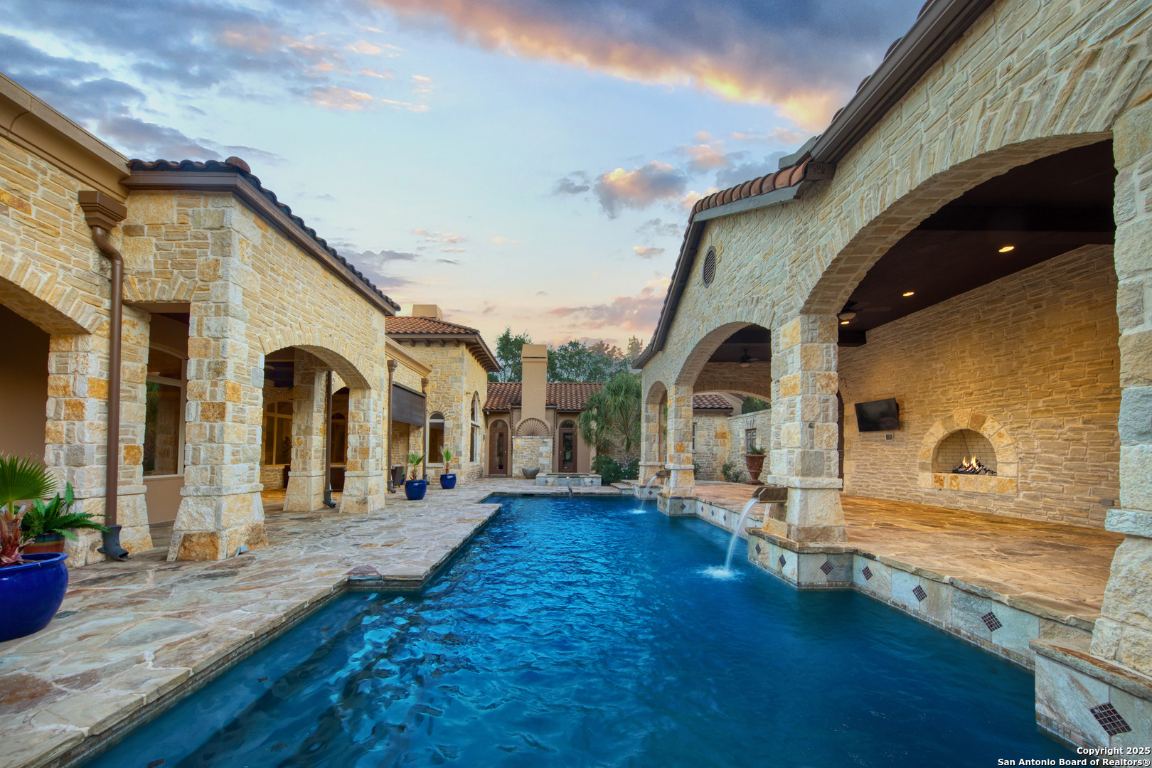 607 Bentley Manor
