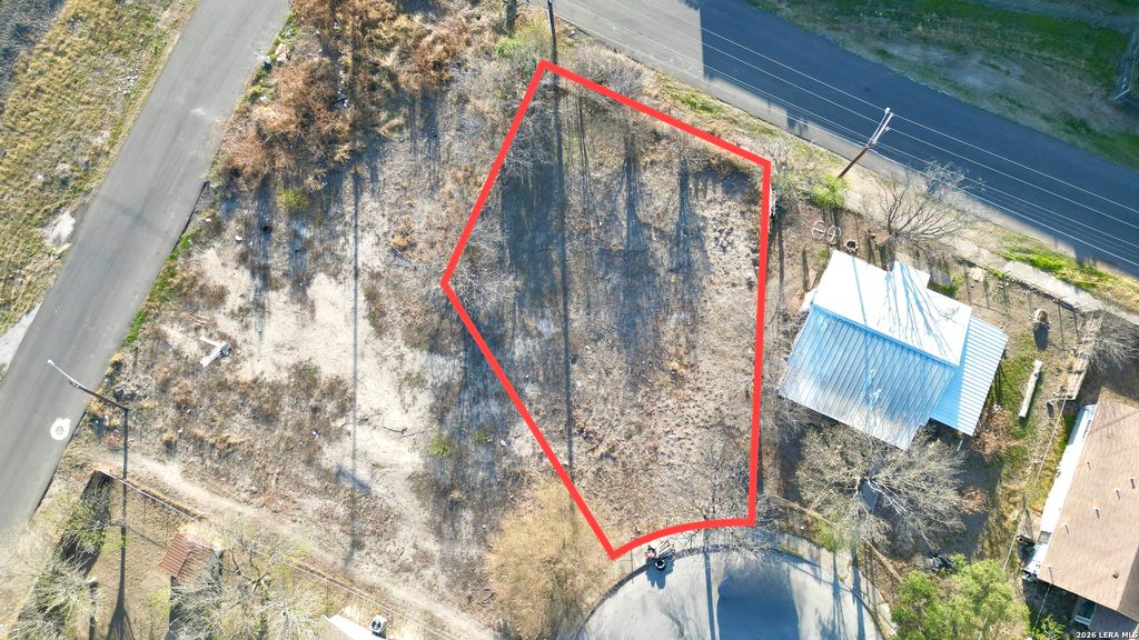 Photo of 474 Angela St, San Antonio, TX 78207 (MLS # 1944755)