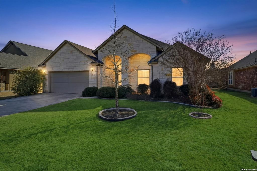 Photo of 209 LUDWIG, Boerne, TX 78006 (MLS # 1942324)