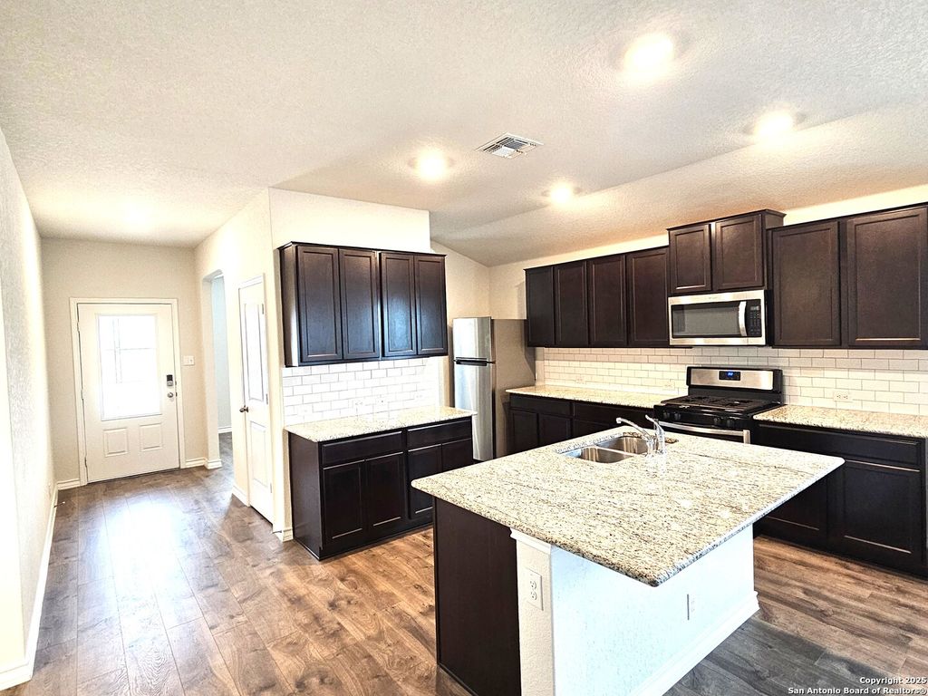 Photo of 181 HARLEY HAY, Cibolo, TX 78108 (MLS # 1898781)