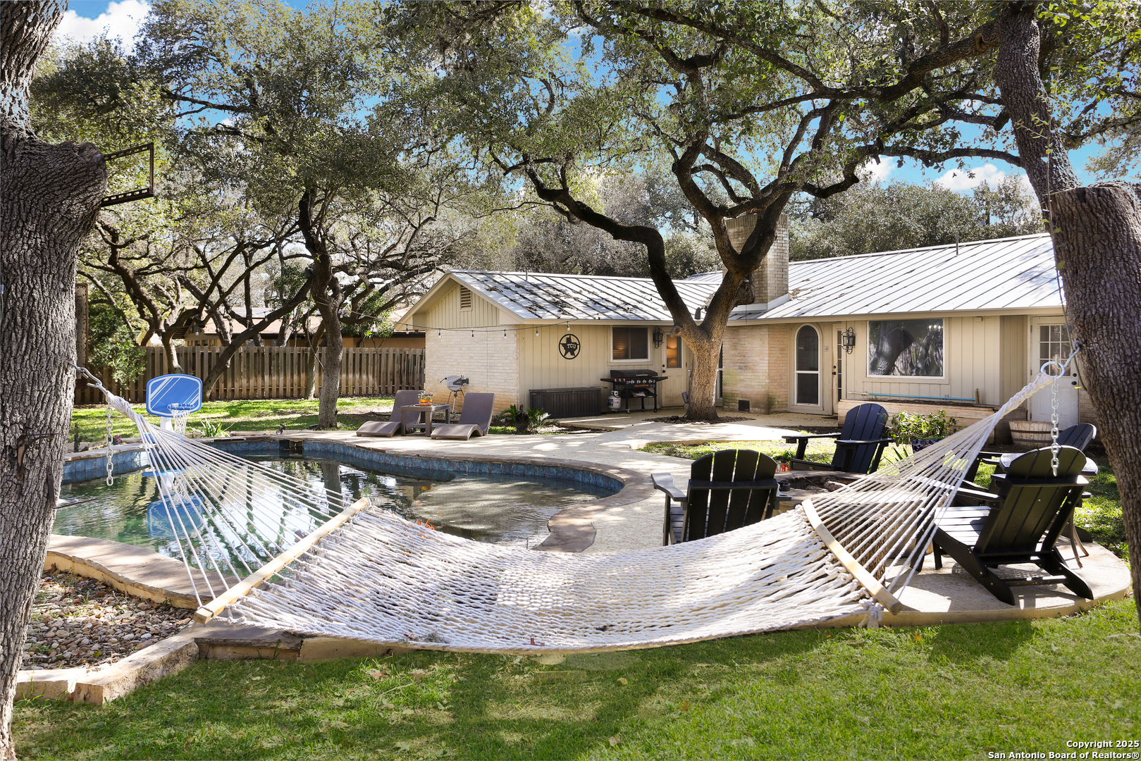 333 Meadowbrook