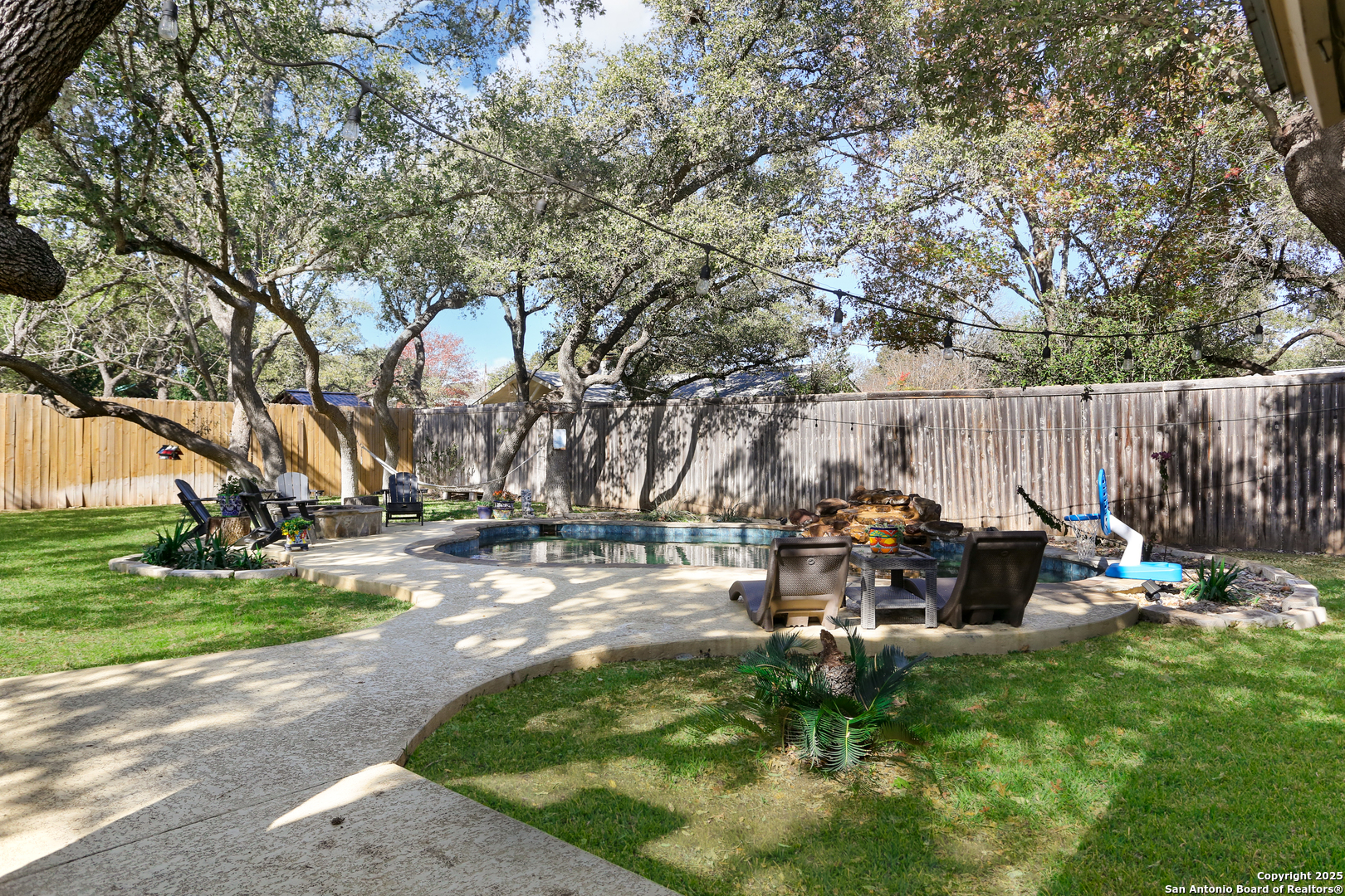 333 Meadowbrook