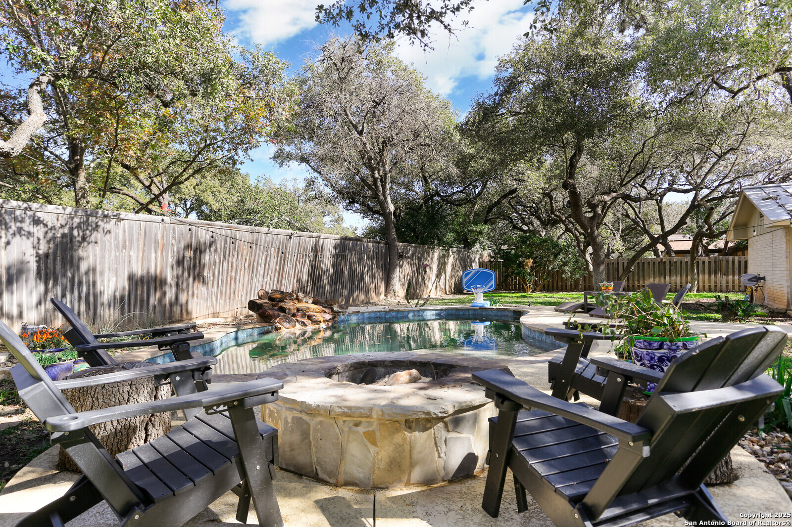 333 Meadowbrook