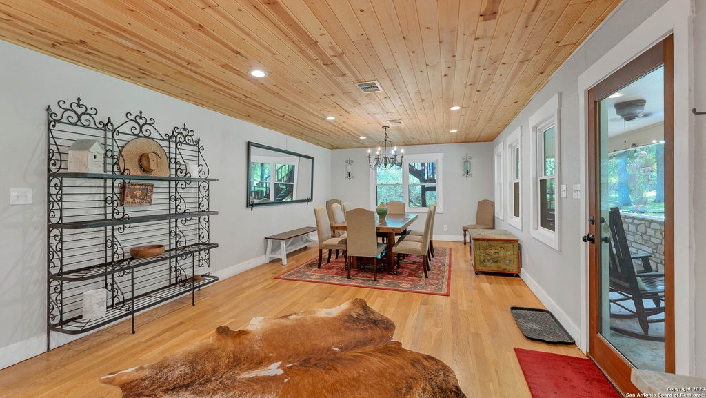 Photo of 606 Deer Lake Cove, Wimberley, TX 78676 (MLS # 1945112)