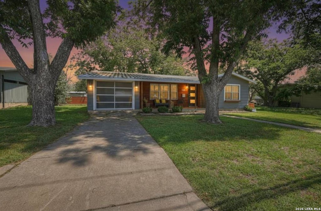 Photo of 112 W MULBERRY ST, Fredericksburg, TX 78624 (MLS # 2006409)