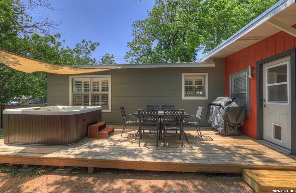 Photo of 112 W MULBERRY ST, Fredericksburg, TX 78624 (MLS # 2006409)