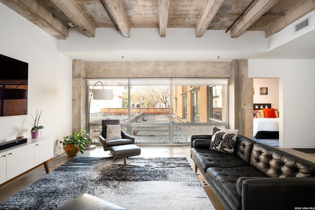 Photo of 1115 S. Alamo St. 2208 #2208, San Antonio, TX 78210 (MLS # 1947984)