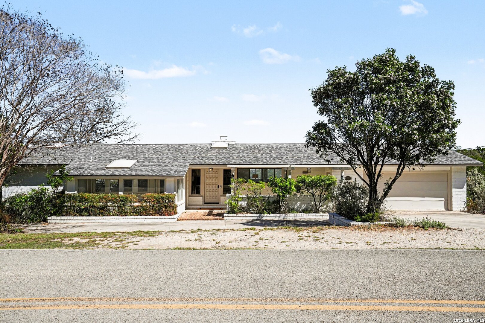 1820 Triple Peak Dr, Canyon Lake, TX, 78133