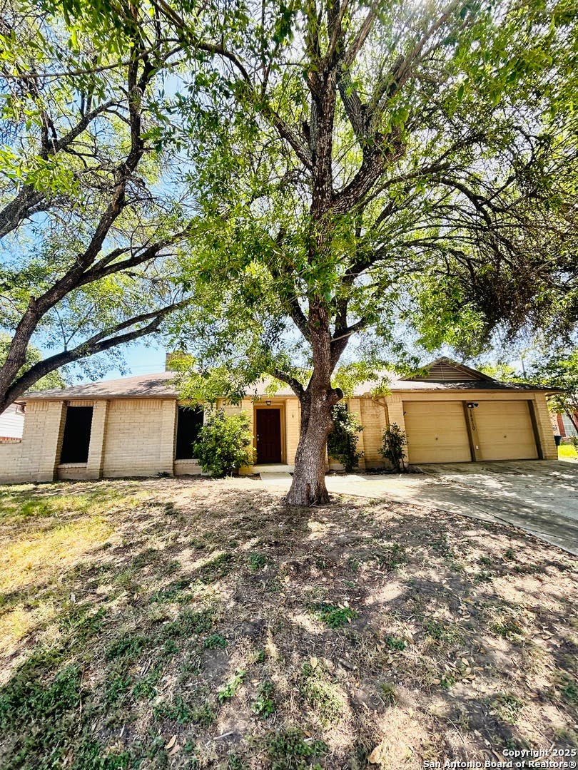 Photo of 14810 Ridge Hill, San Antonio, TX 78233 (MLS # 1991854)