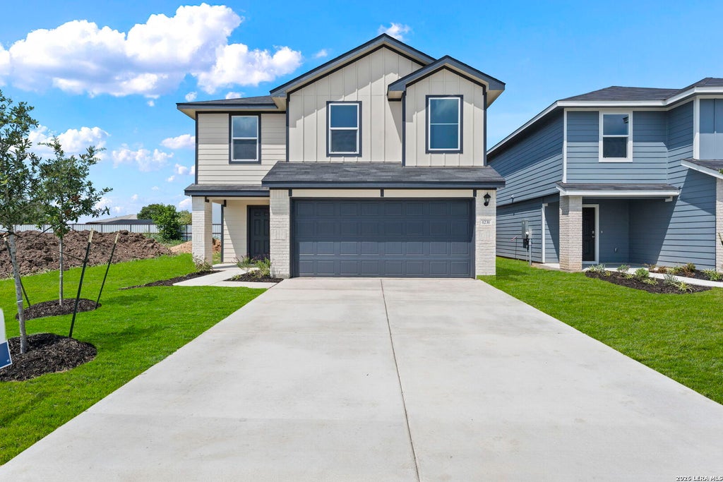 Photo of 1231 Avery Ranch Dr, New Braunfels, TX 78130 (MLS # 1993974)