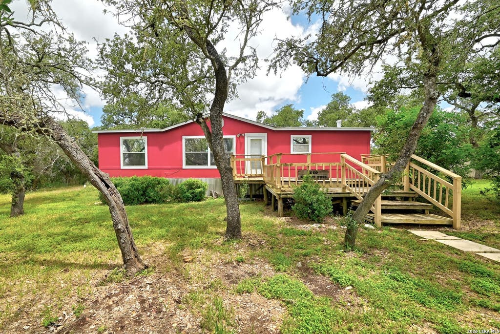 Photo of 550 Summit Pass, San Marcos, TX 78666 (MLS # 1993226)