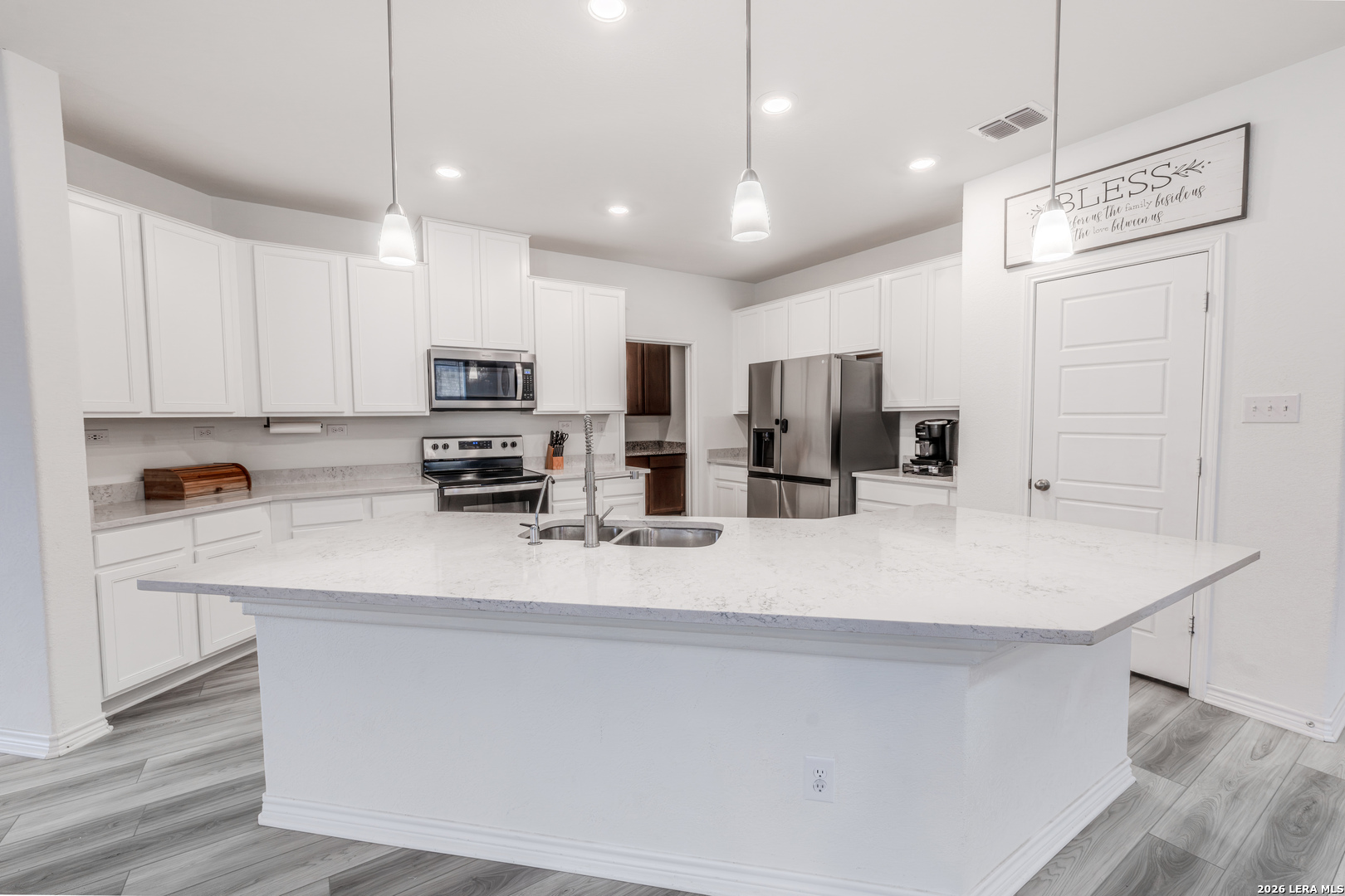 408 Sambar Bay Drive