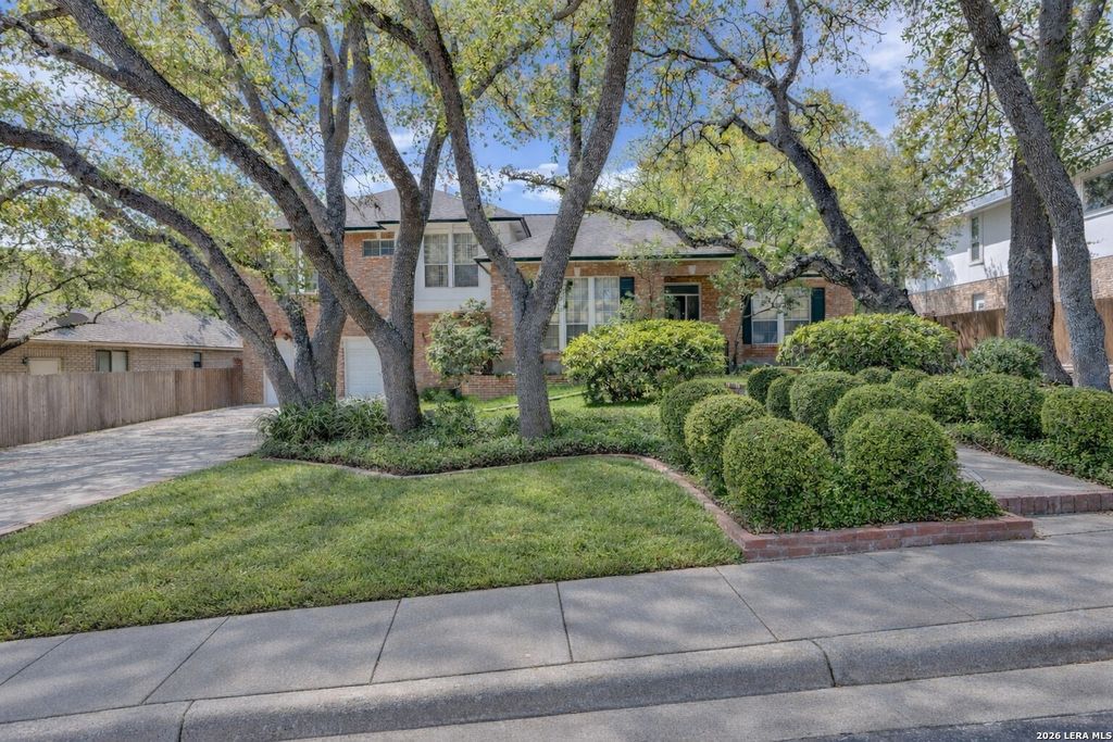 Photo of 9702 Dove Shadow, San Antonio, TX 78230 (MLS # 1954422)