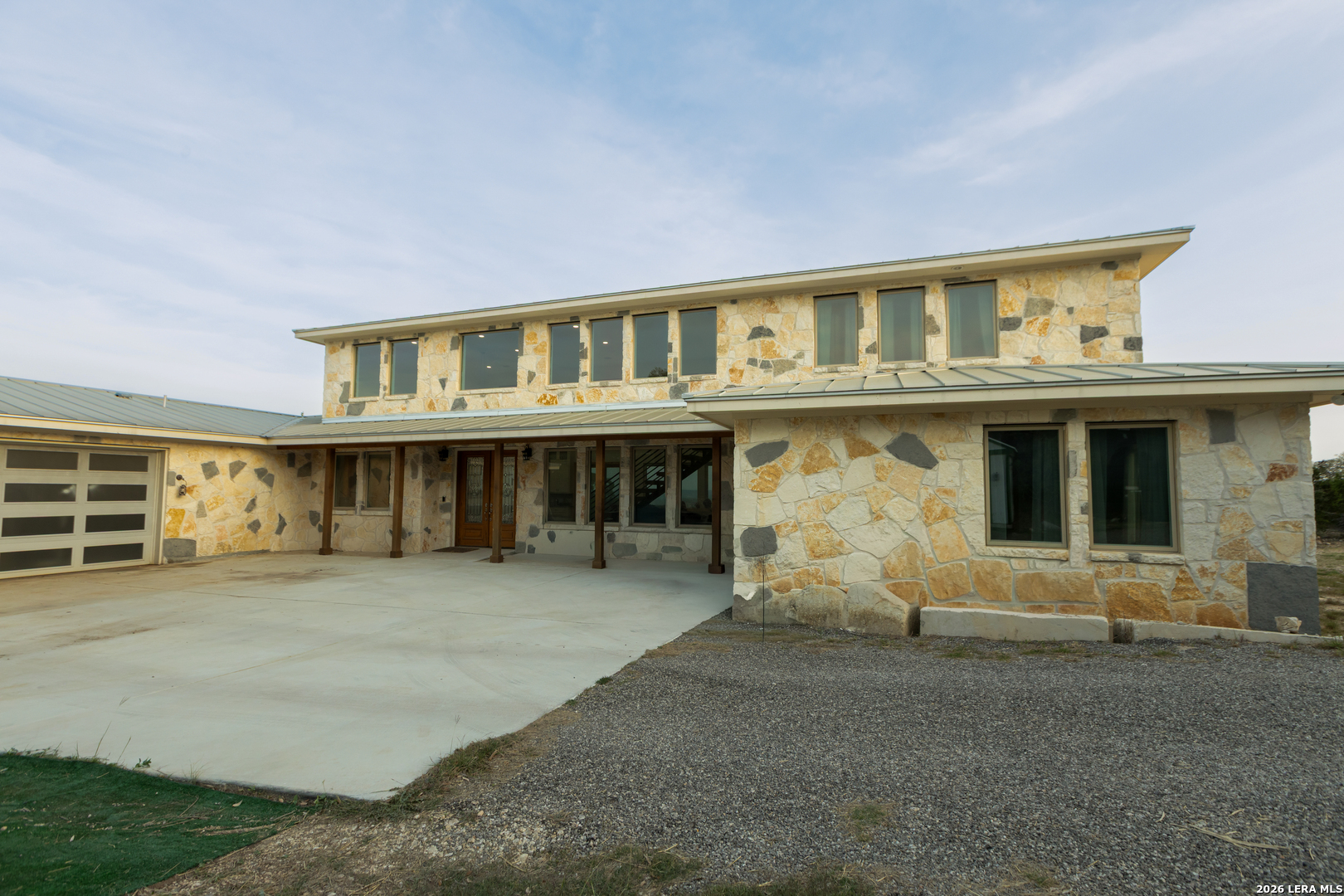 525 Windmill Dr