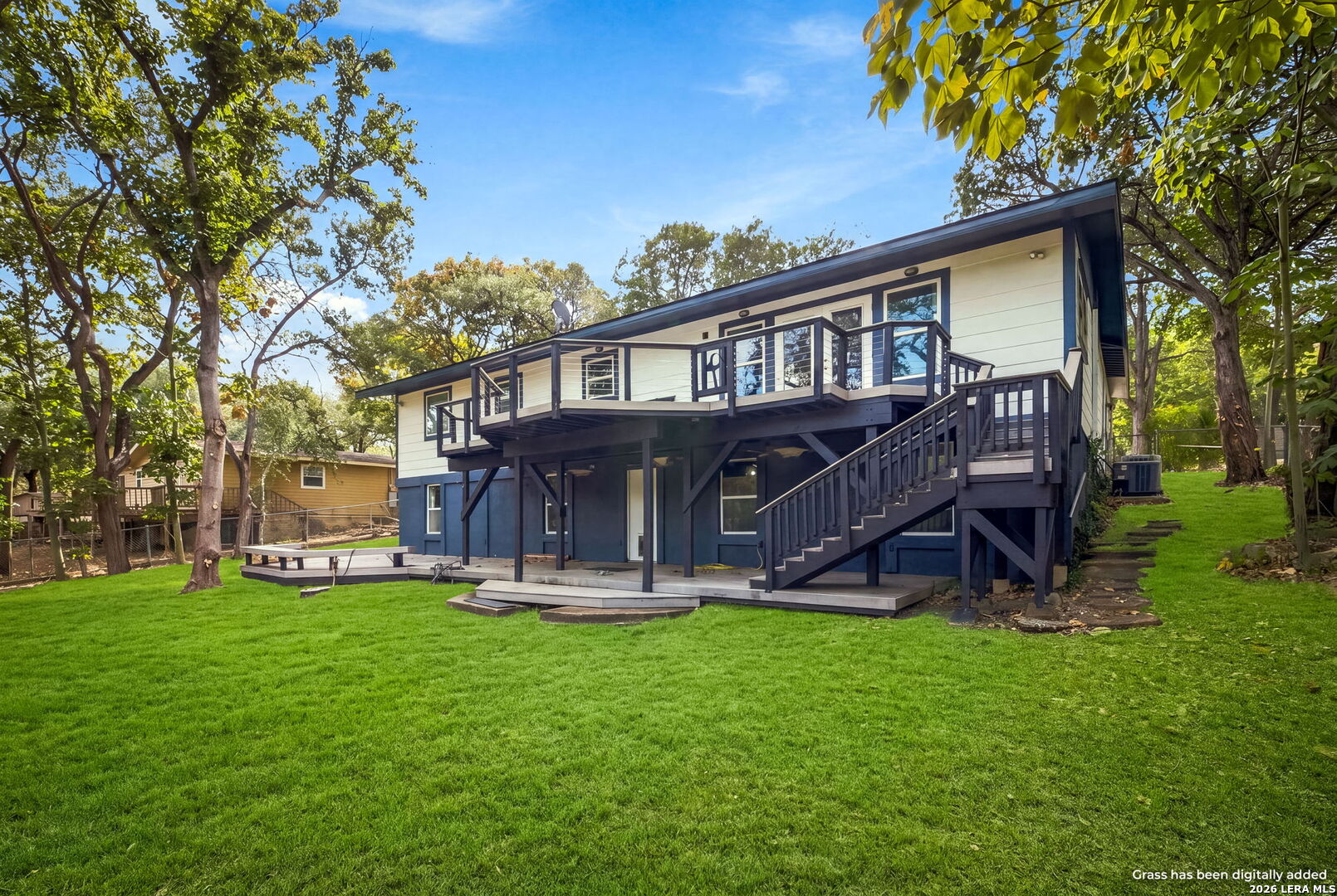 1120 Canyon