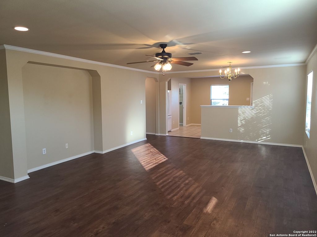 Photo of 112 N WILLOW RUN, Cibolo, TX 78108 (MLS # 1922941)