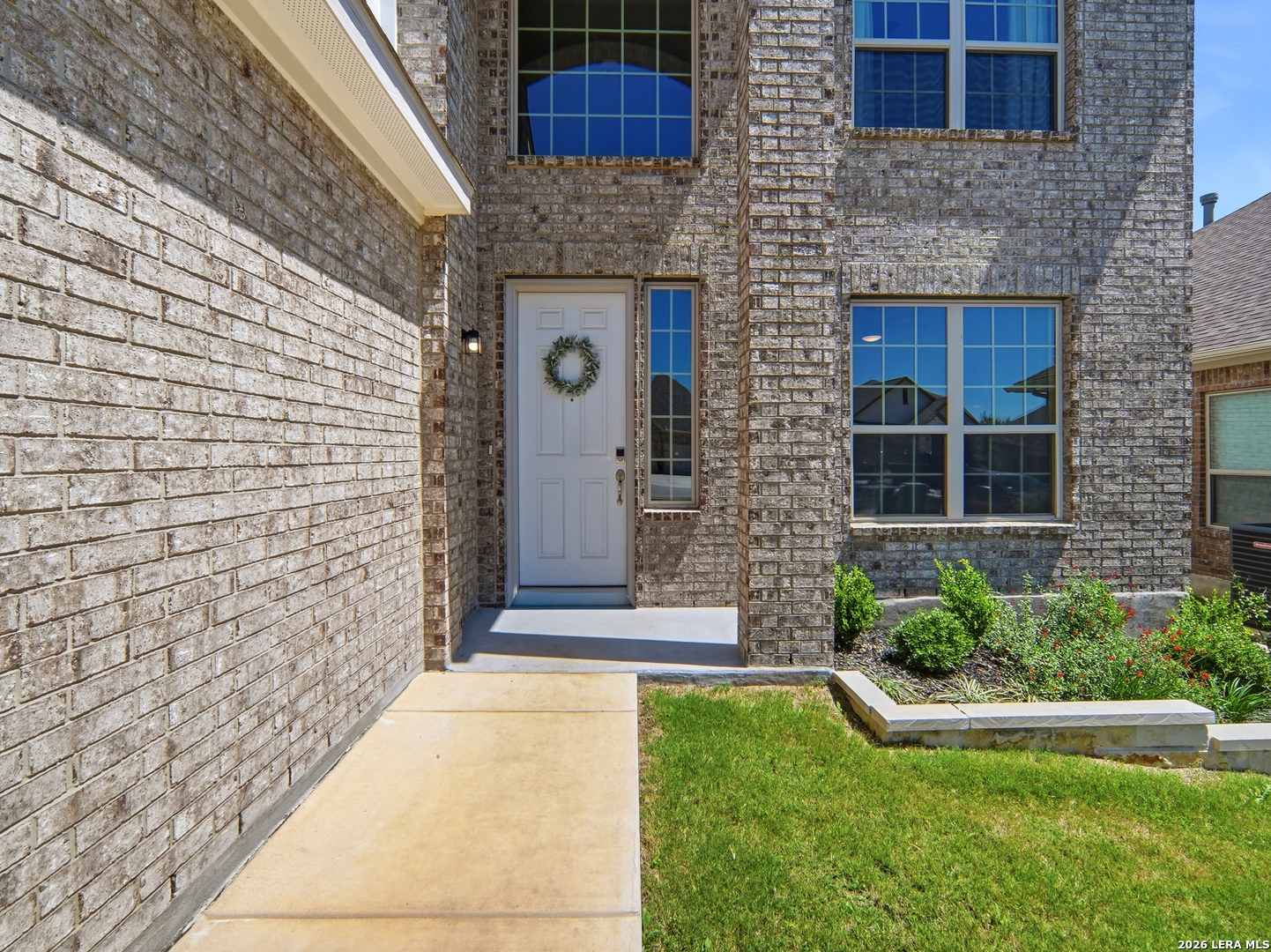 1639 Dunvegan Park