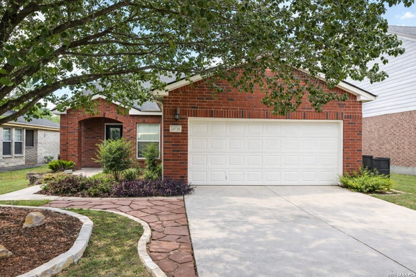 24726 CRESCENT RUN, SAN ANTONIO, TX 78258 - Image 9b026a2f9f33e519c5182eb8a5b7bf8d/1614585500