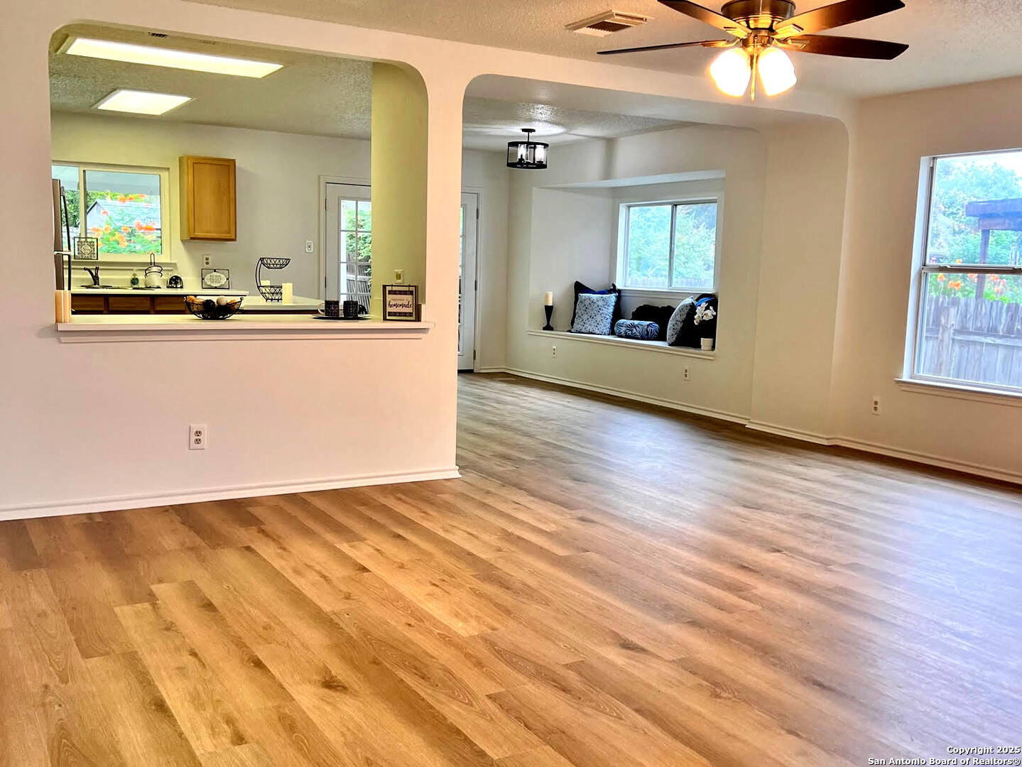 7906 Swindow Circle