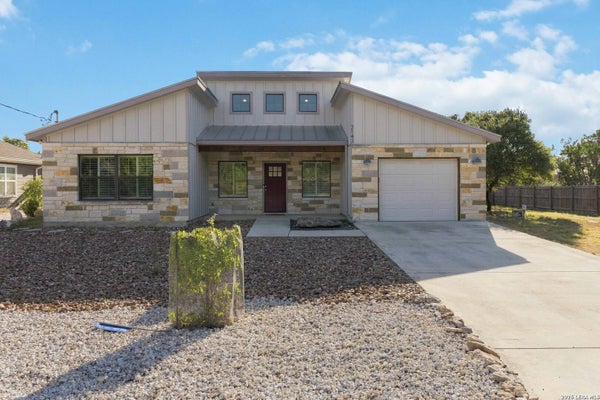 2143 HORNSBY, SPRING BRANCH, TX 78070 - Image 9b2fac2870be57a1e79c65ffa58e8ccb/2175422578