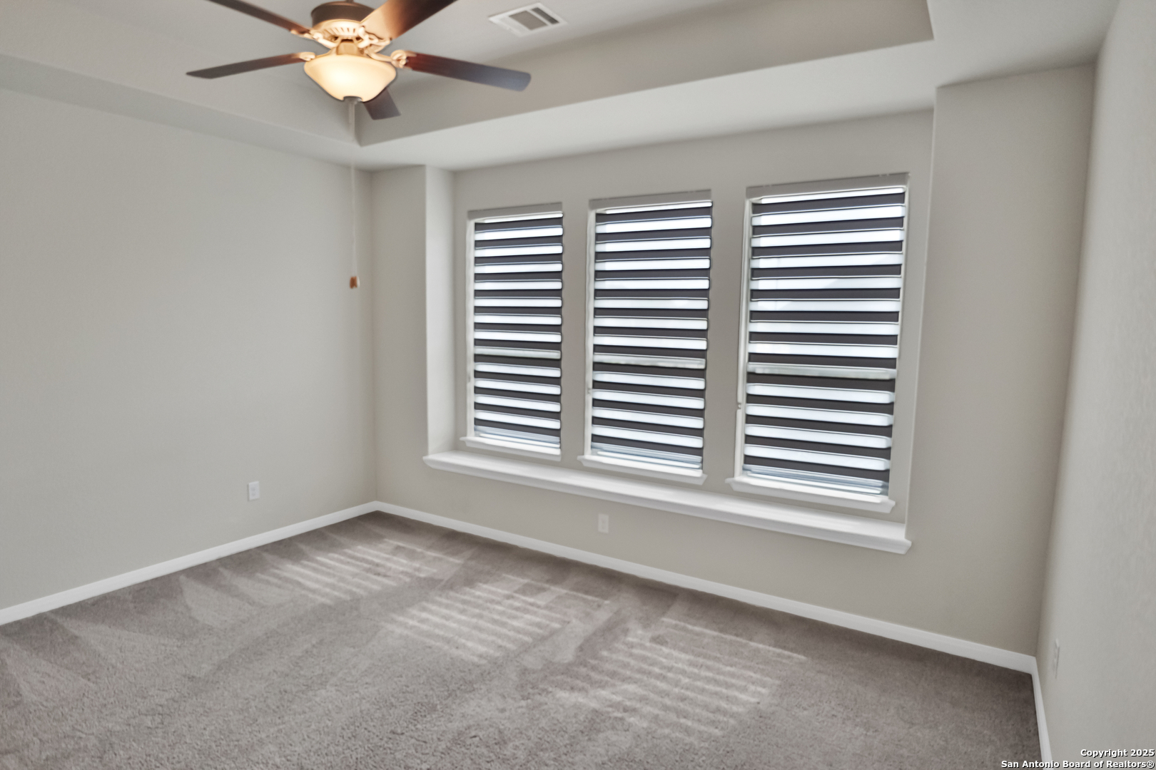 102 Escondido